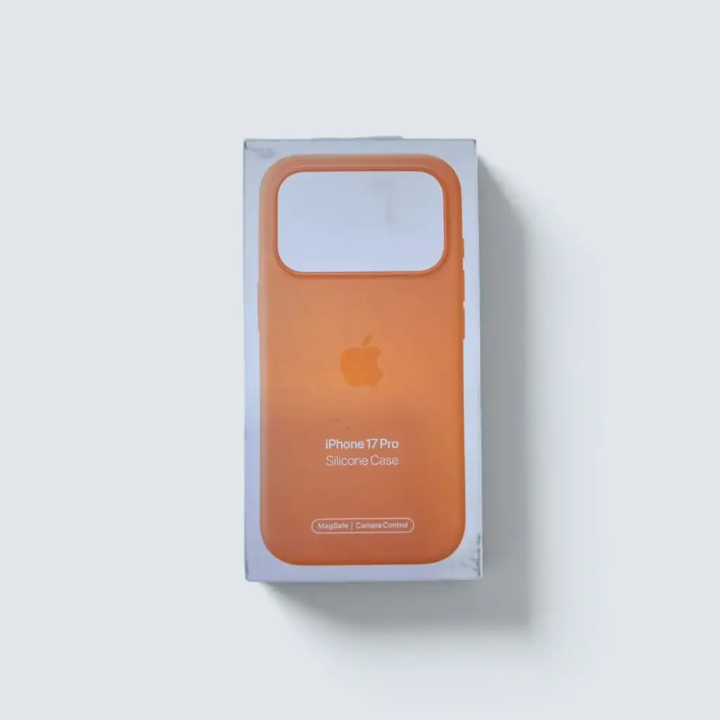 Apple Iphone 17 Pro Silicone Case (Magsafe) - View 2