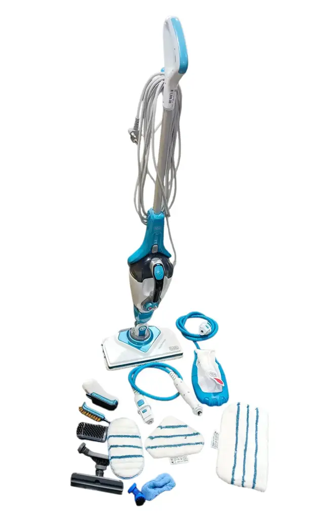 Black+Decker 2-In-1 Steam Mop With Steamitt