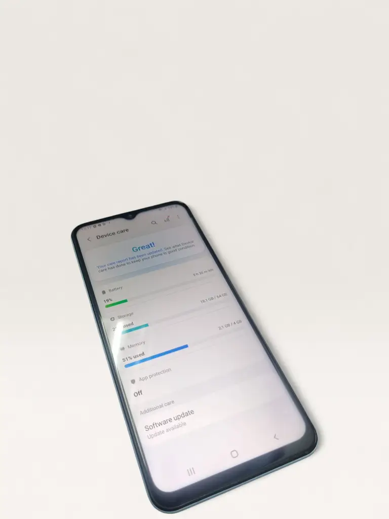 Samsung Galaxy A13 Smartphone - View 2
