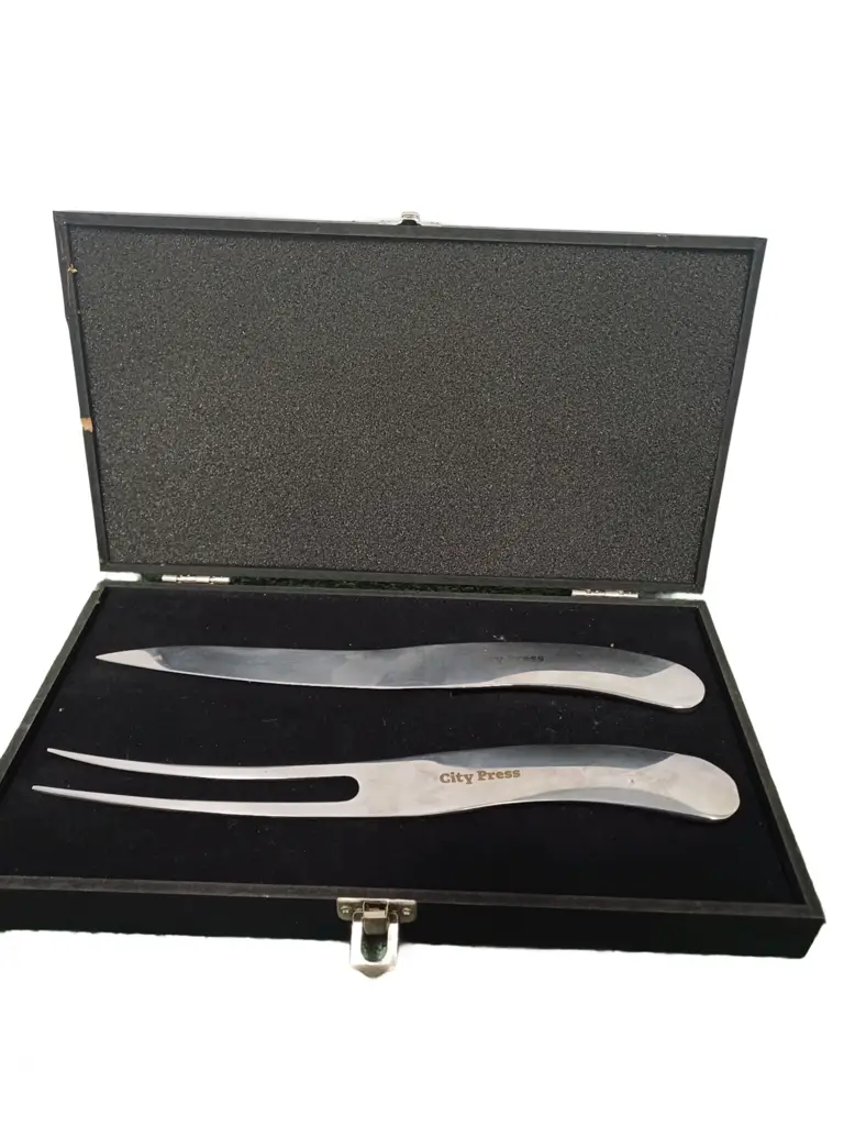 Carving Set City Press