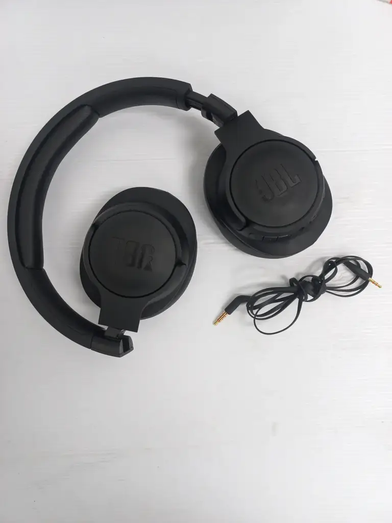 Jbl Tune 760Nc Headphones - View 2