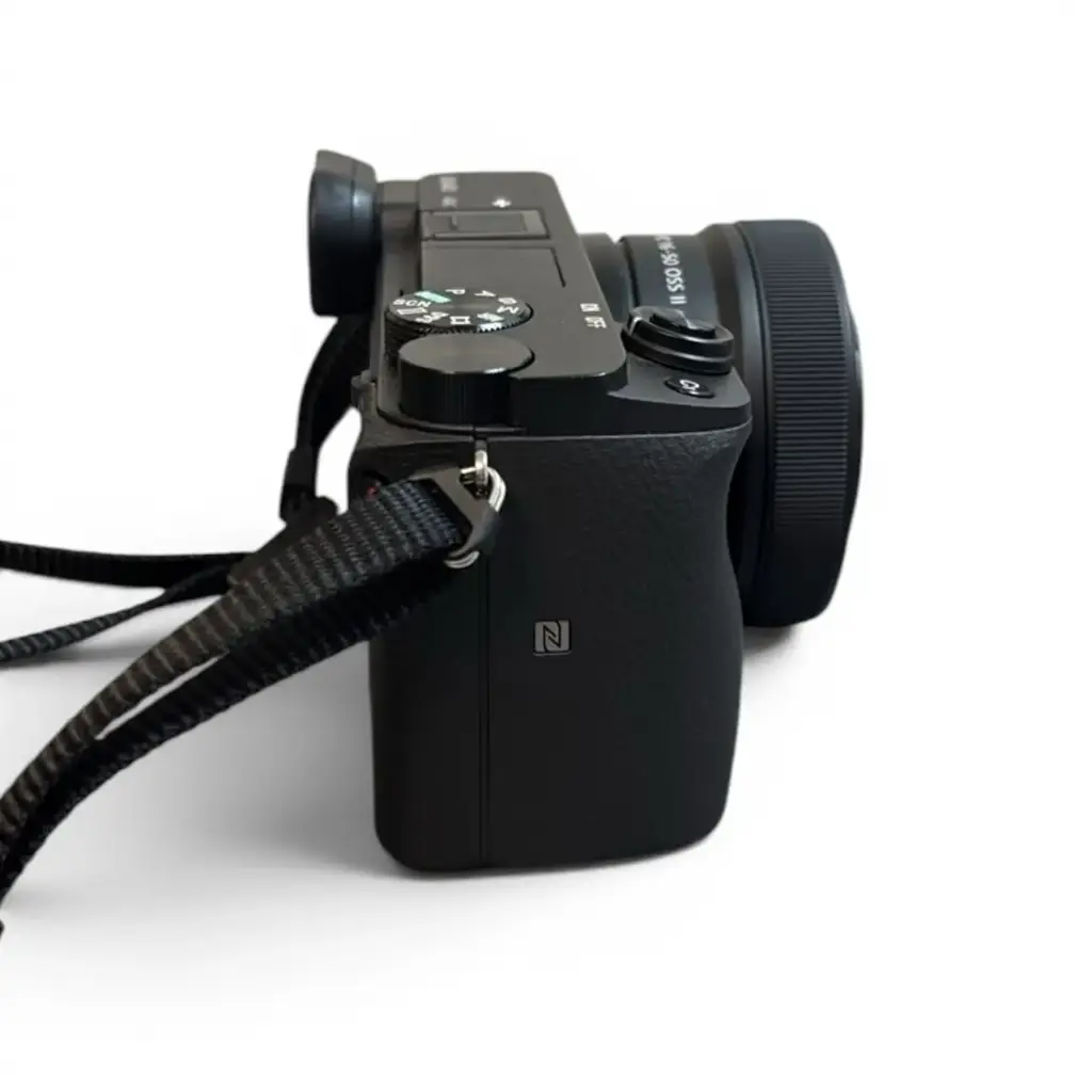 Sony A6400 Mirrorless Camera With 16-50Mm F/3.5-5.6 Ii Lens - View 2