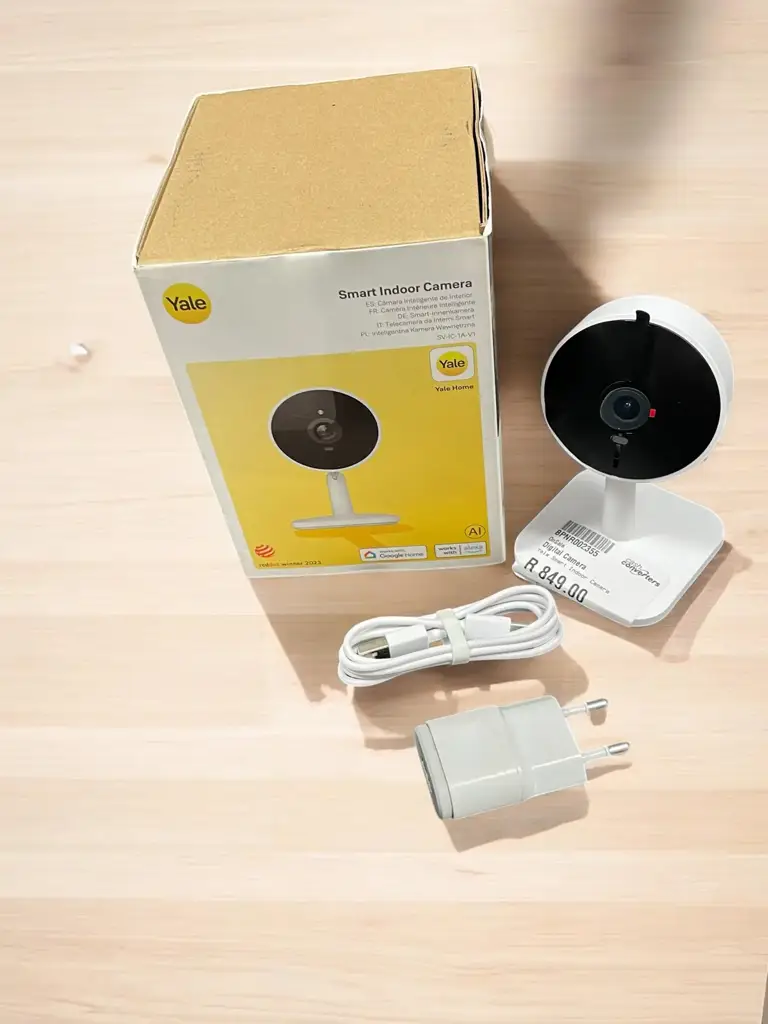 Yale Smart Indoor Camera 1080P