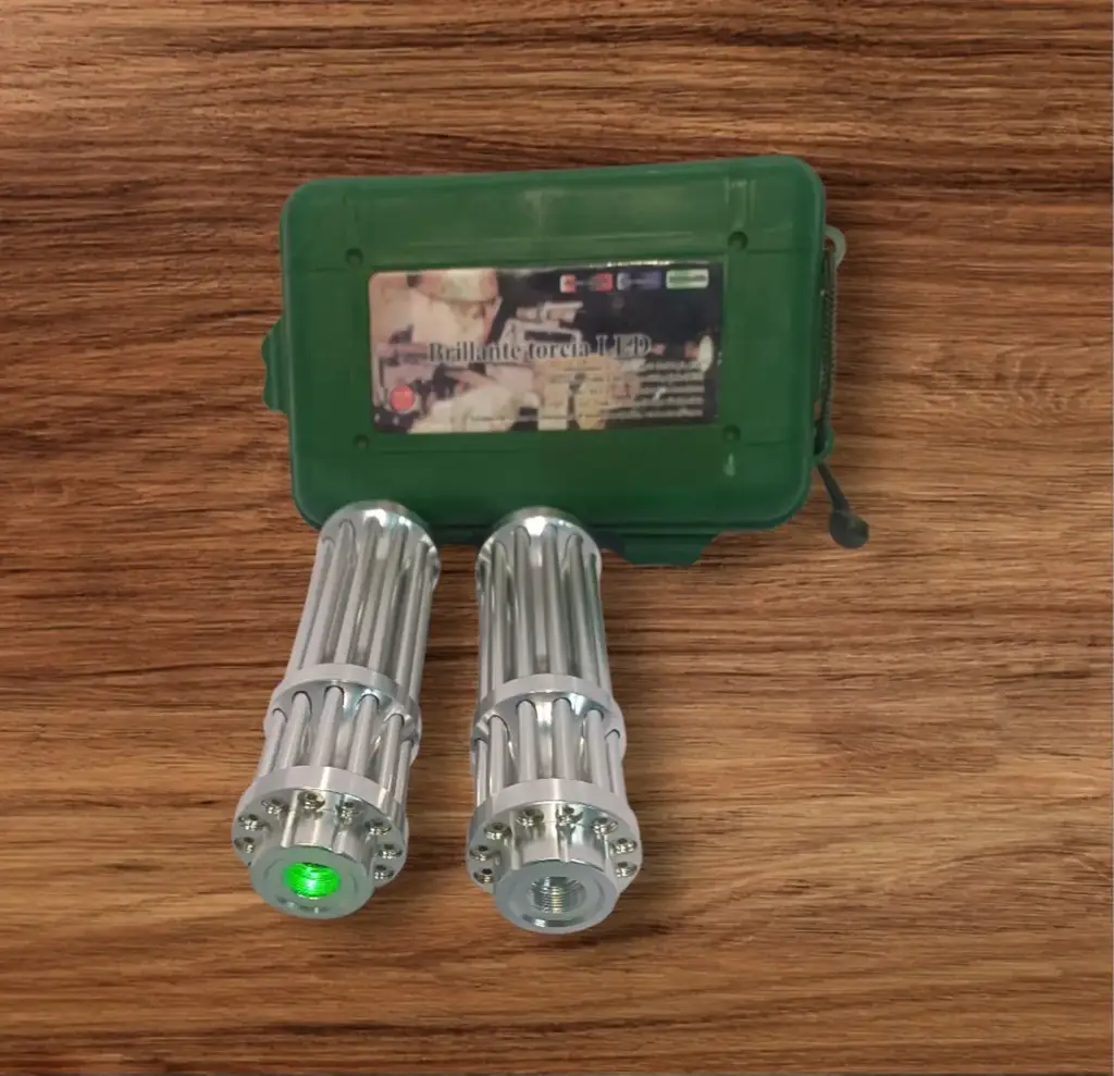 Brillante Torcia Led Laser Pointer