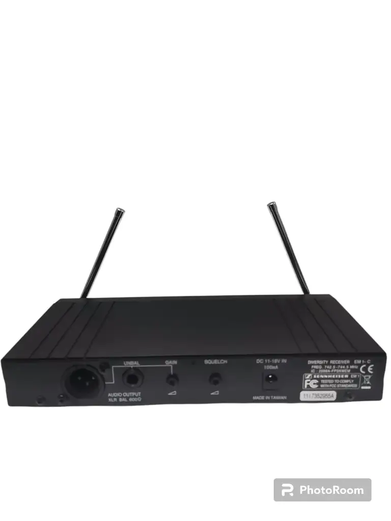 Sennheiser Wireless Freeport - View 2