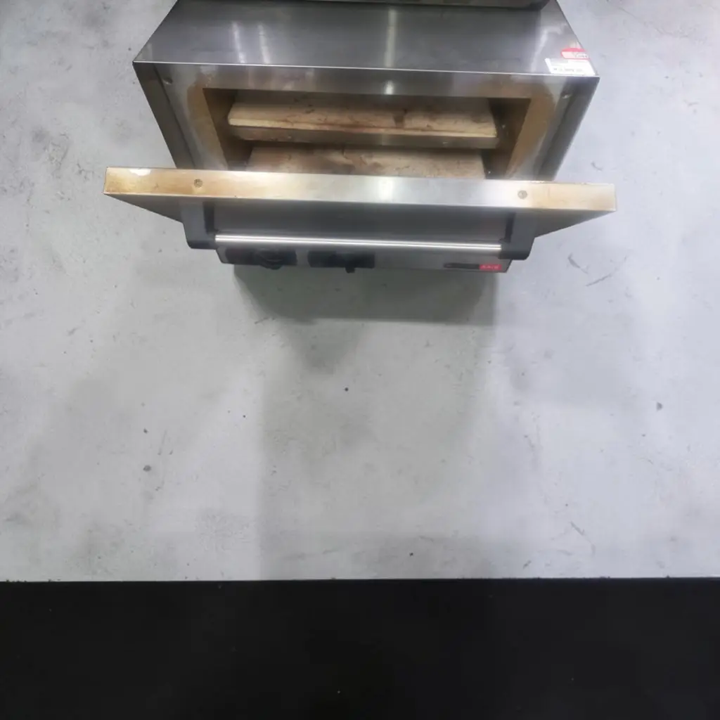 Anvil Poa1001 Twin Shelf Pizza Oven - View 4