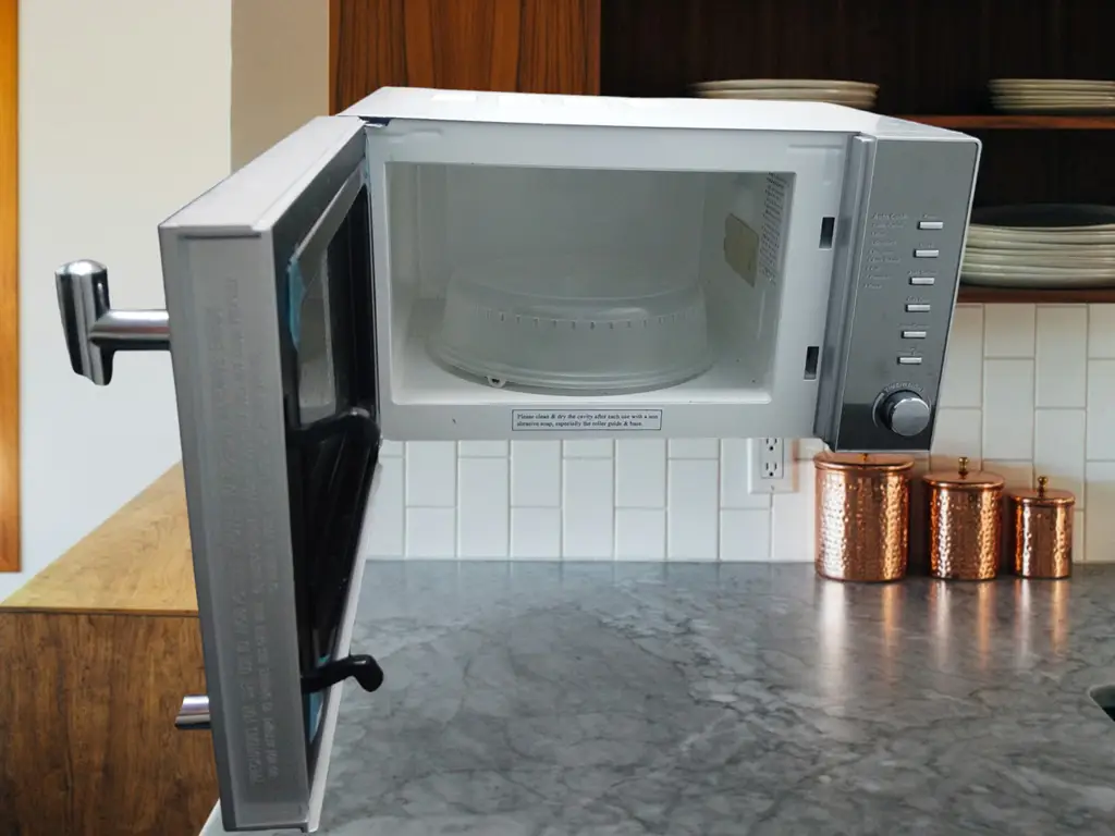 Platinum P70d20 Store Collection - View 2