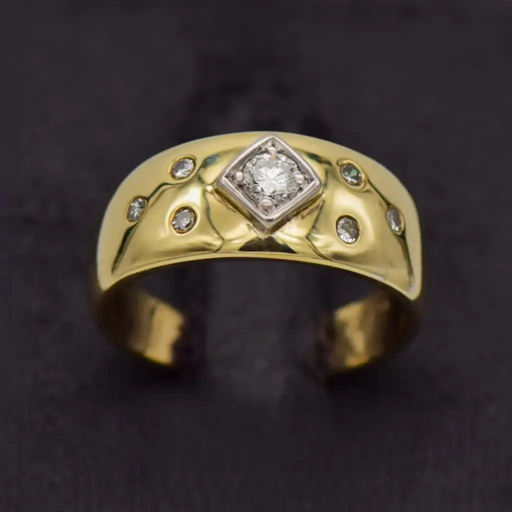 9ct Yellow Gold Dress Ring