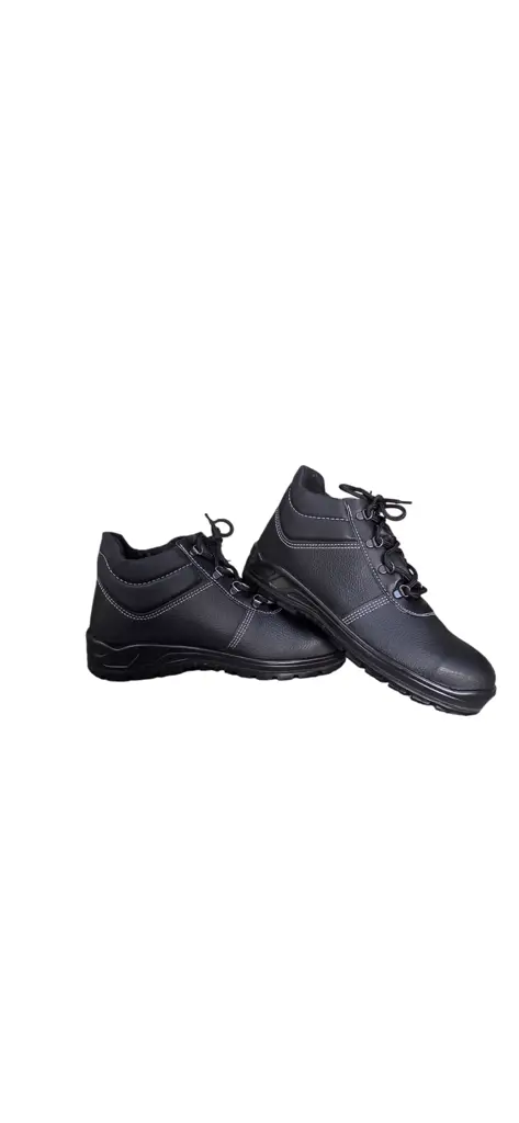 Inyati Safety Boots Size 10 - View 3