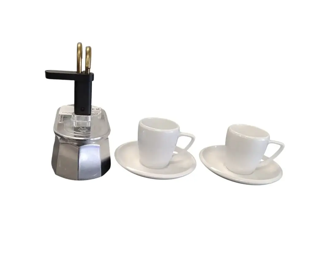 Bialetti Mini Express With 2 Cups And Saucers - View 2