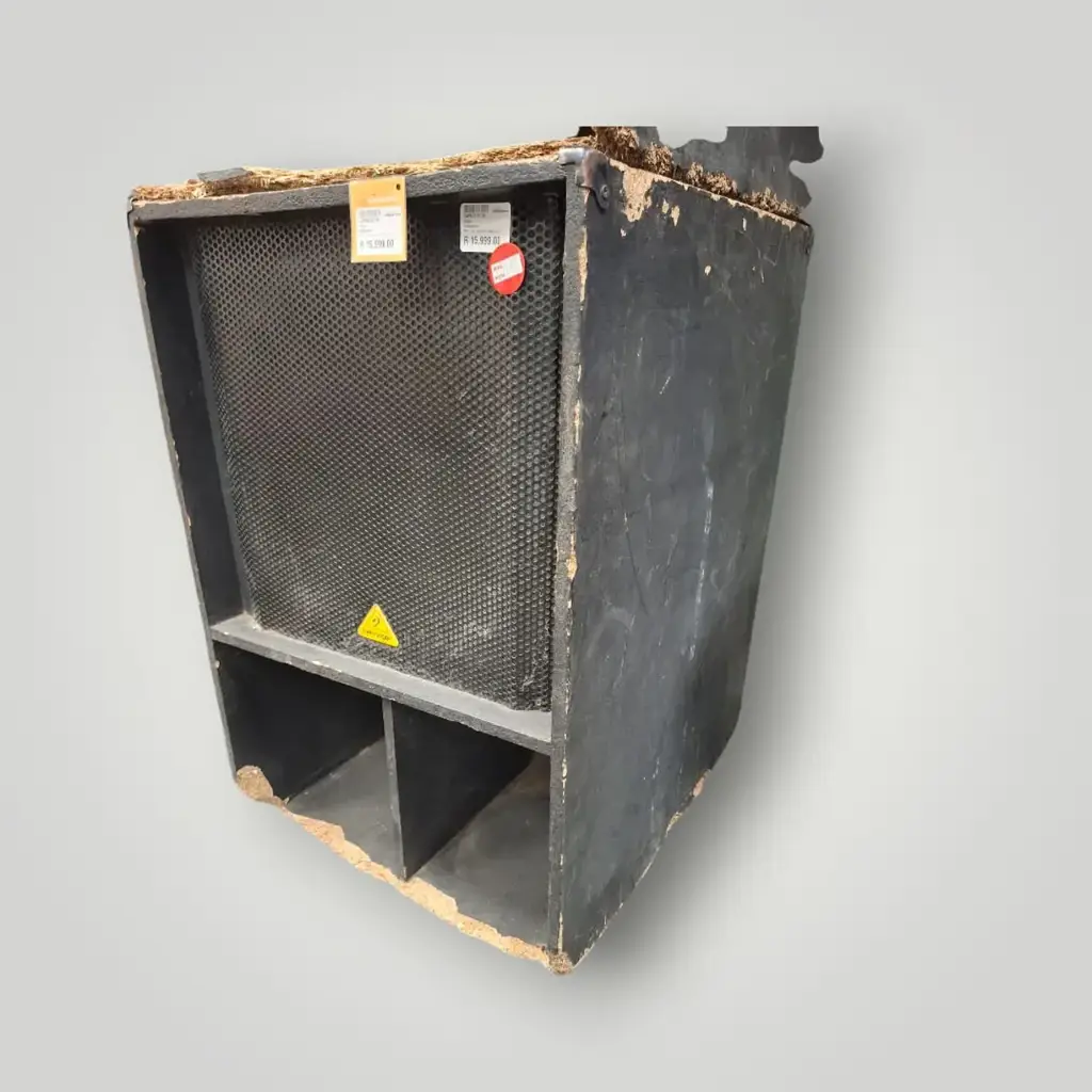 Behringer 18 Inch Subwoofer - View 2