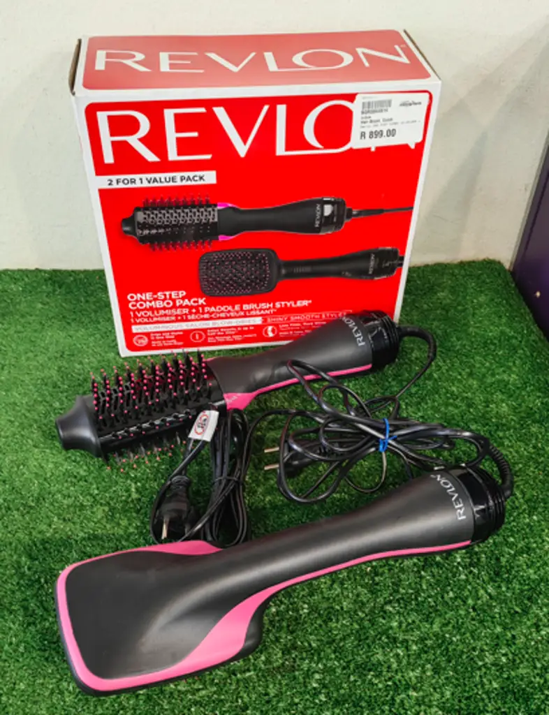 Revlon 2 For 1 Value Pack 1 Volumiser + 1 Paddle Brush