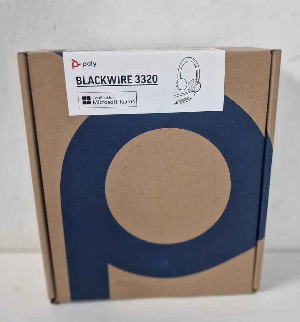 Poly Blackwire 3320 Stereo Headset - View 2