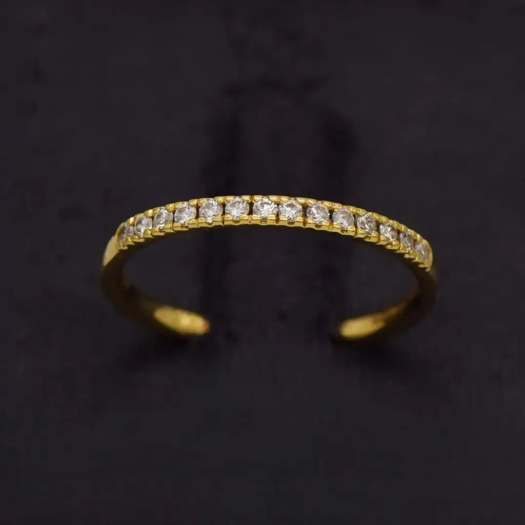 18Ct Yellow Gold Half Eternity Ring