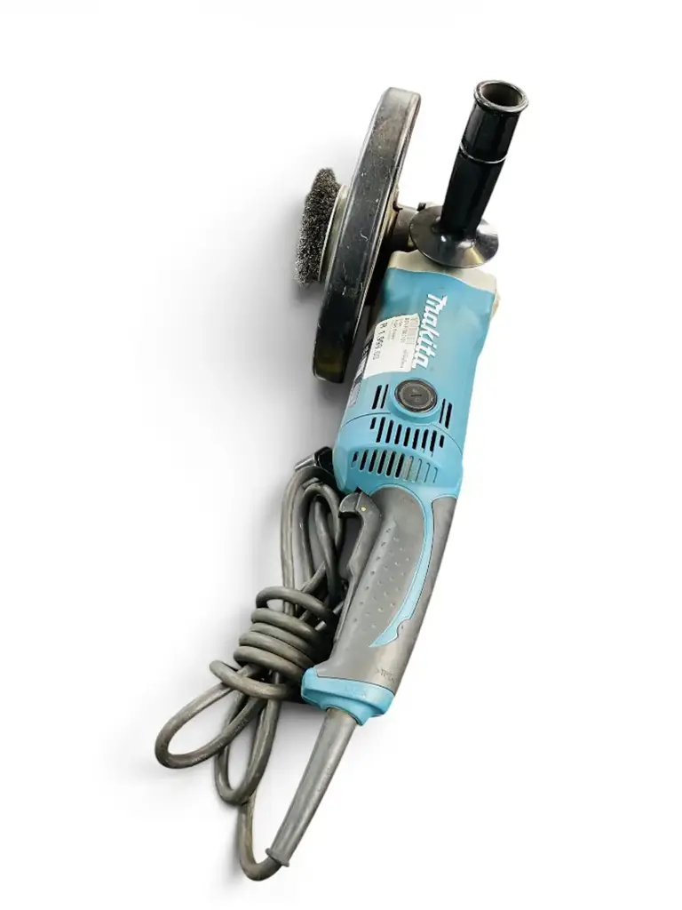 Makita Ga9050 Angle Grinder - View 2