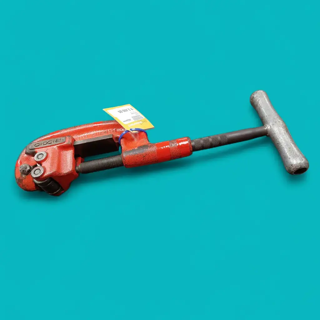 Ridgid 202 1/8 – 2 Inch Heavy-Duty Pipe Cutter