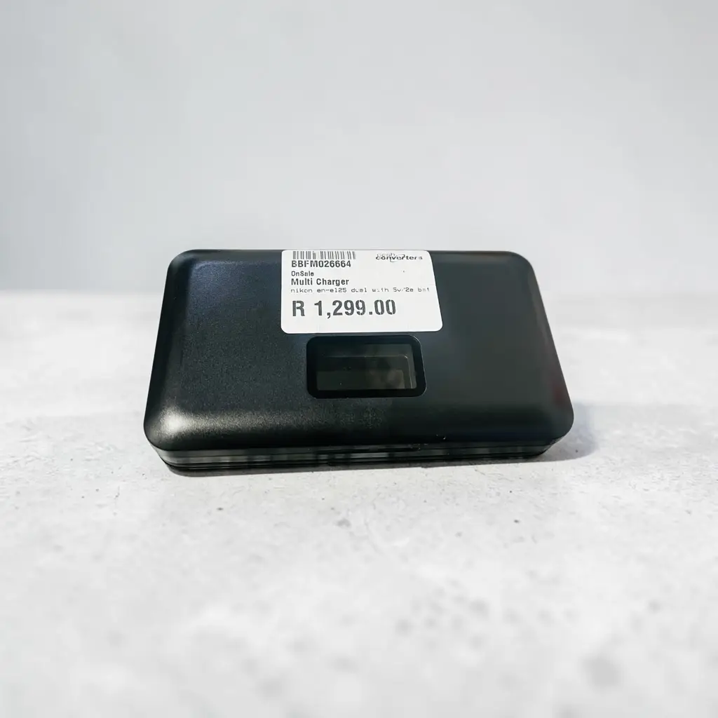 Nikon En-E125 Dual With 5V/2A Multi Charger - View 2