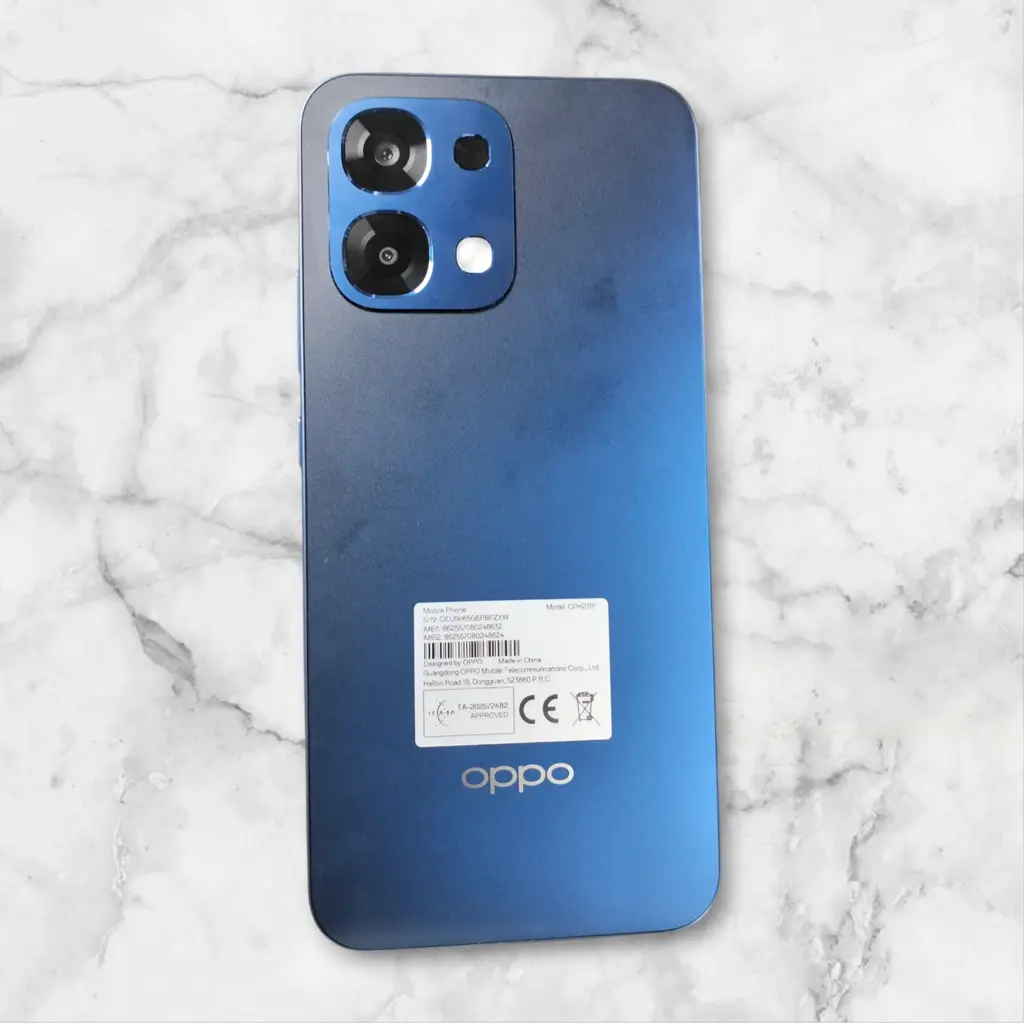 Oppo A6 Pro 5G - View 2