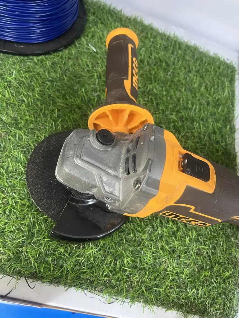 Ingco 20V Angle Grinder 115Mm Brushless - View 3
