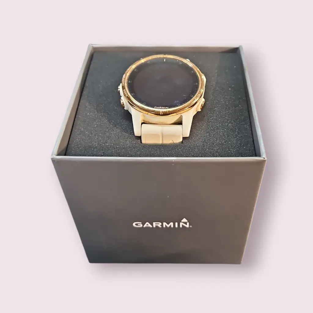 Garmin Fenix 5S Plus