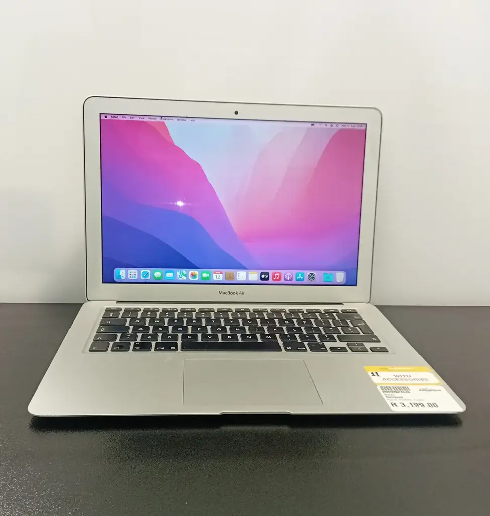 Apple Macbook Air A1466 Laptop