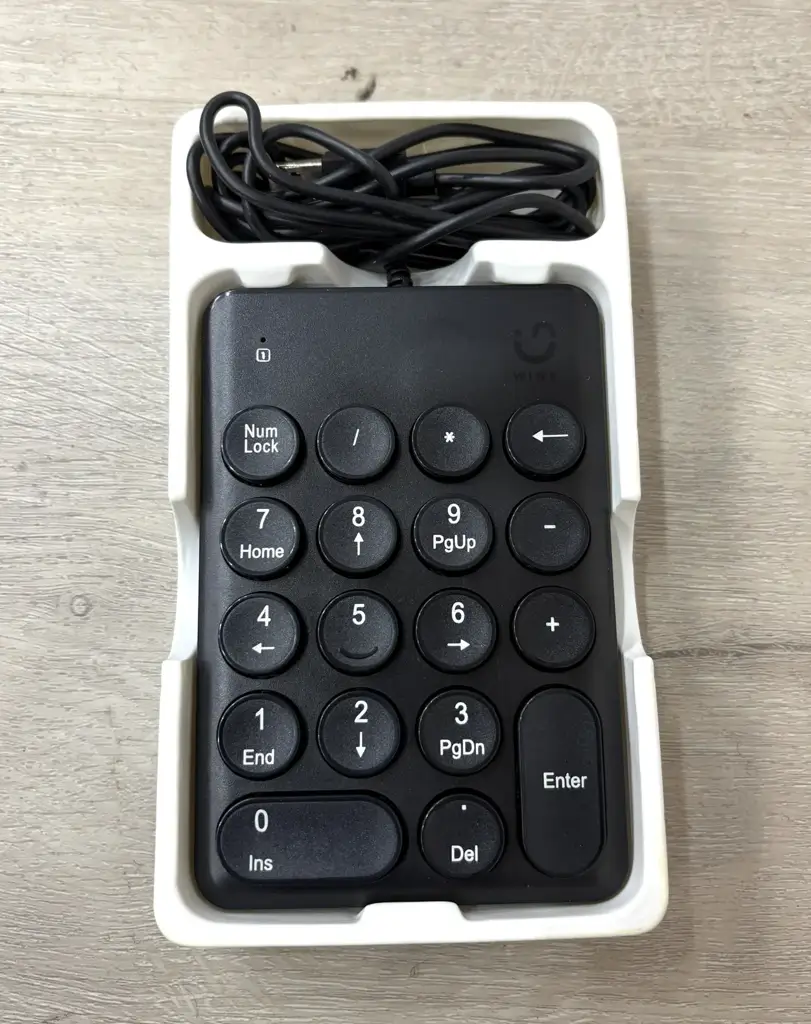 Winx Do Simple Wired Numpad - View 2