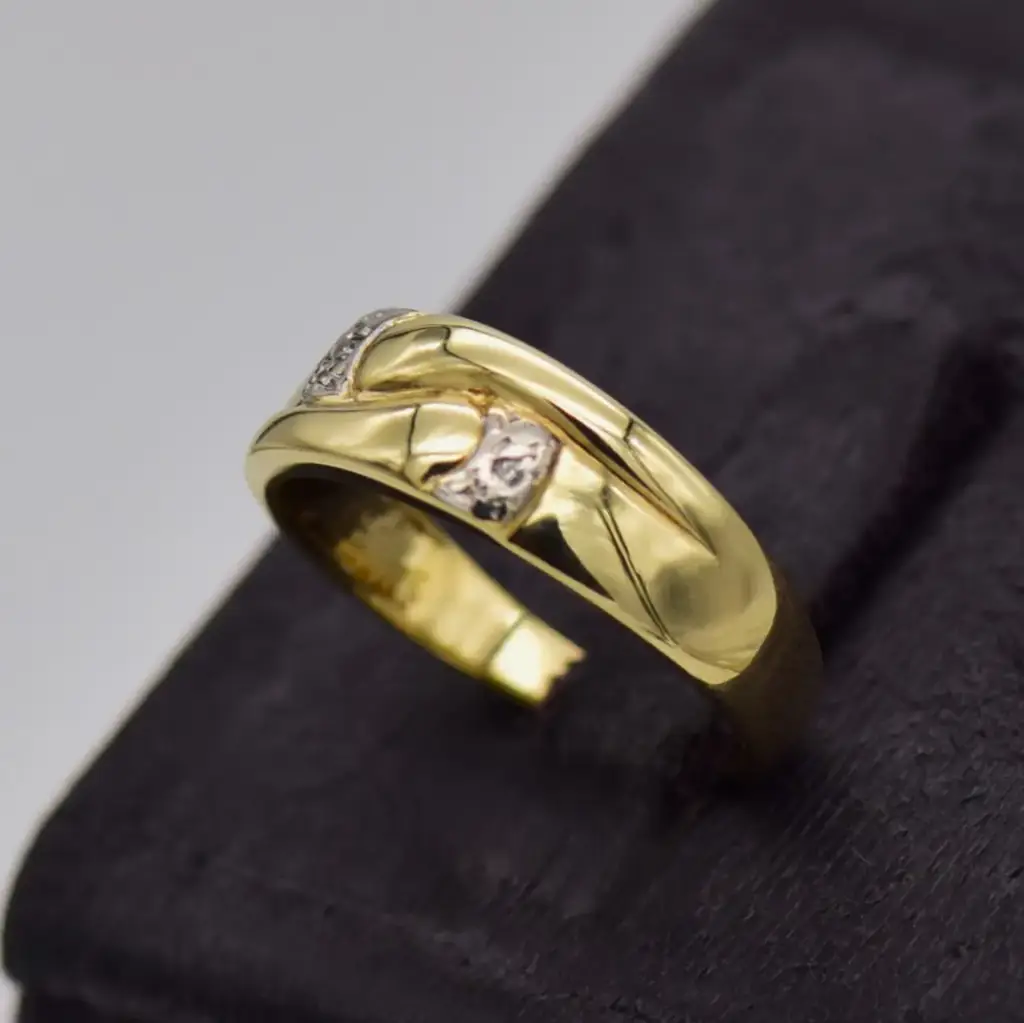 9ct Yellow Gold Dress Ring - View 3