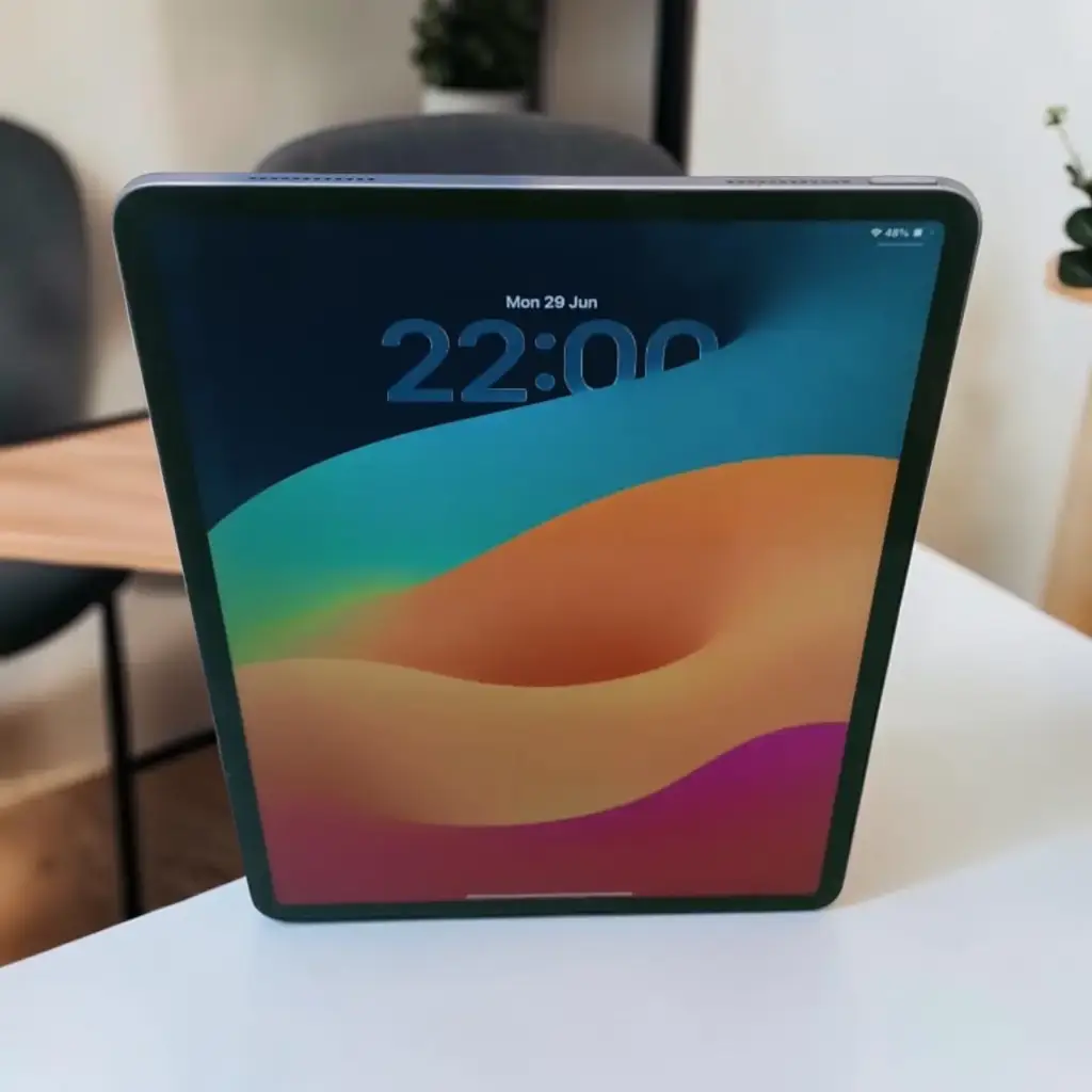 Apple Air 13 Inch (M2) Ipad