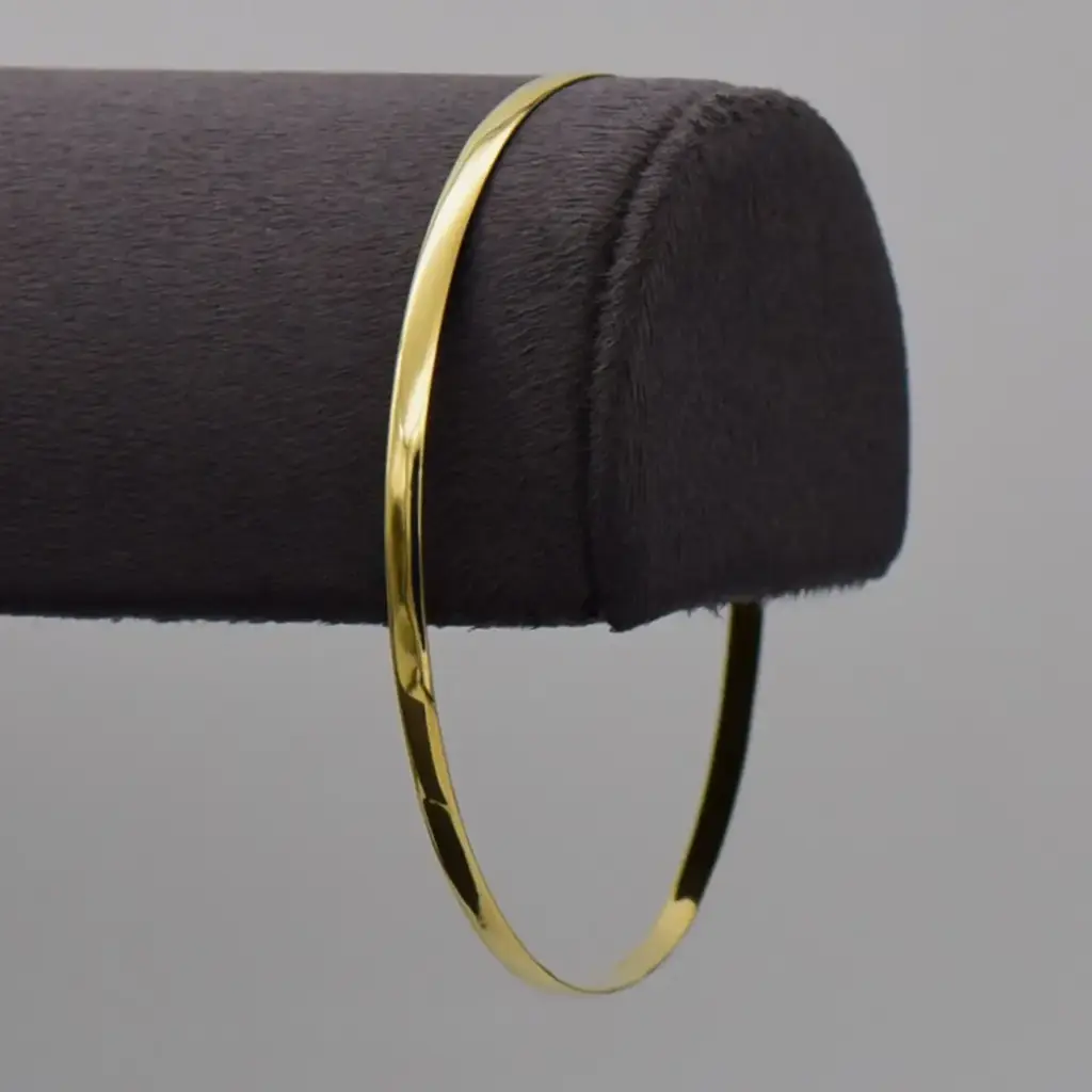 9ct Yellow Gold Bangle Plain
