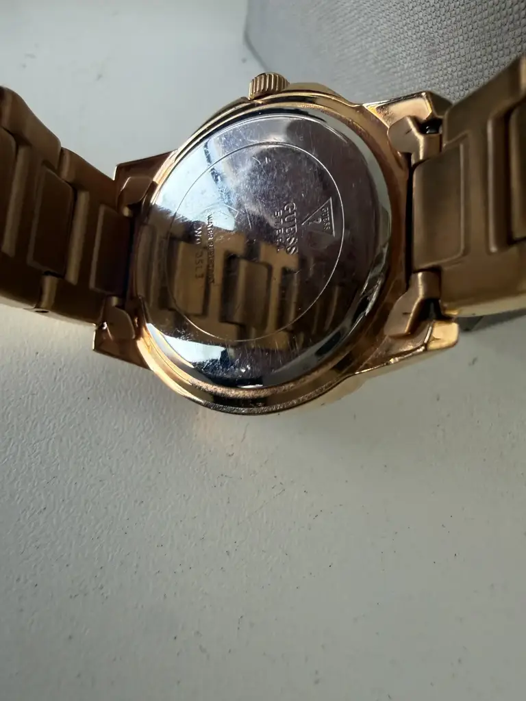 Guess W0705l3 Ladies Watch - View 4