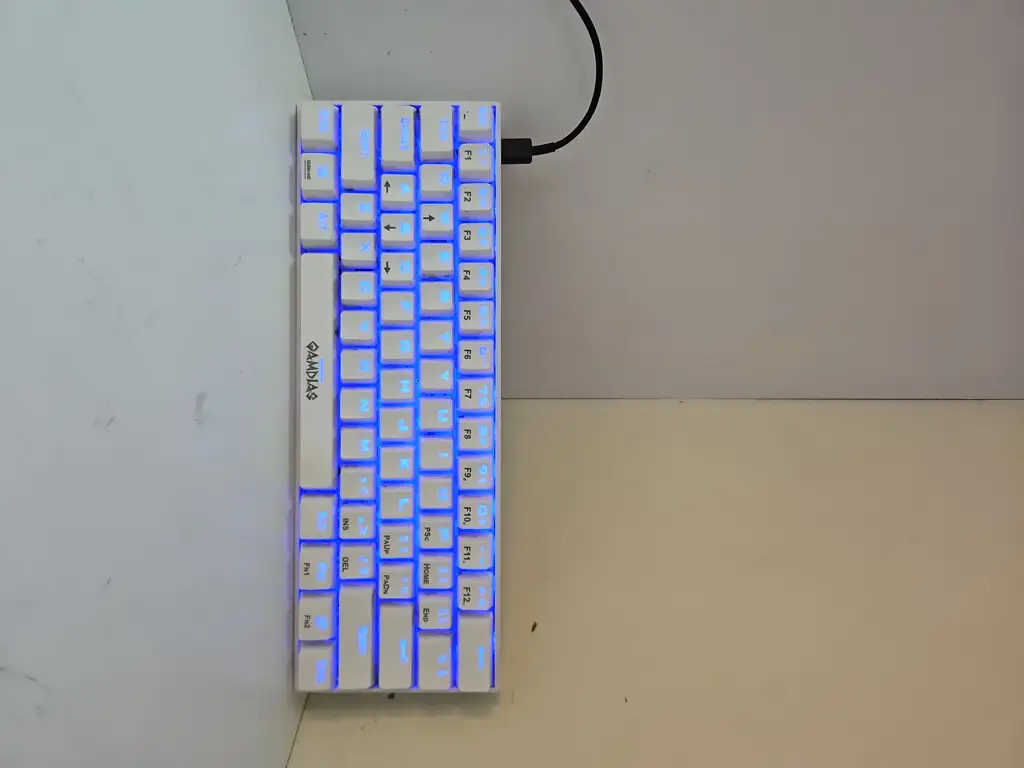 Gamedias Hermes E3 61-Key Mechanical Gaming Keyboard - View 2