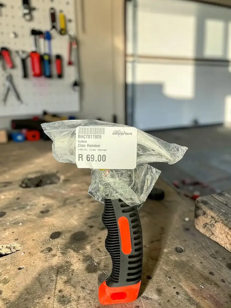 140101 Claw Hammer