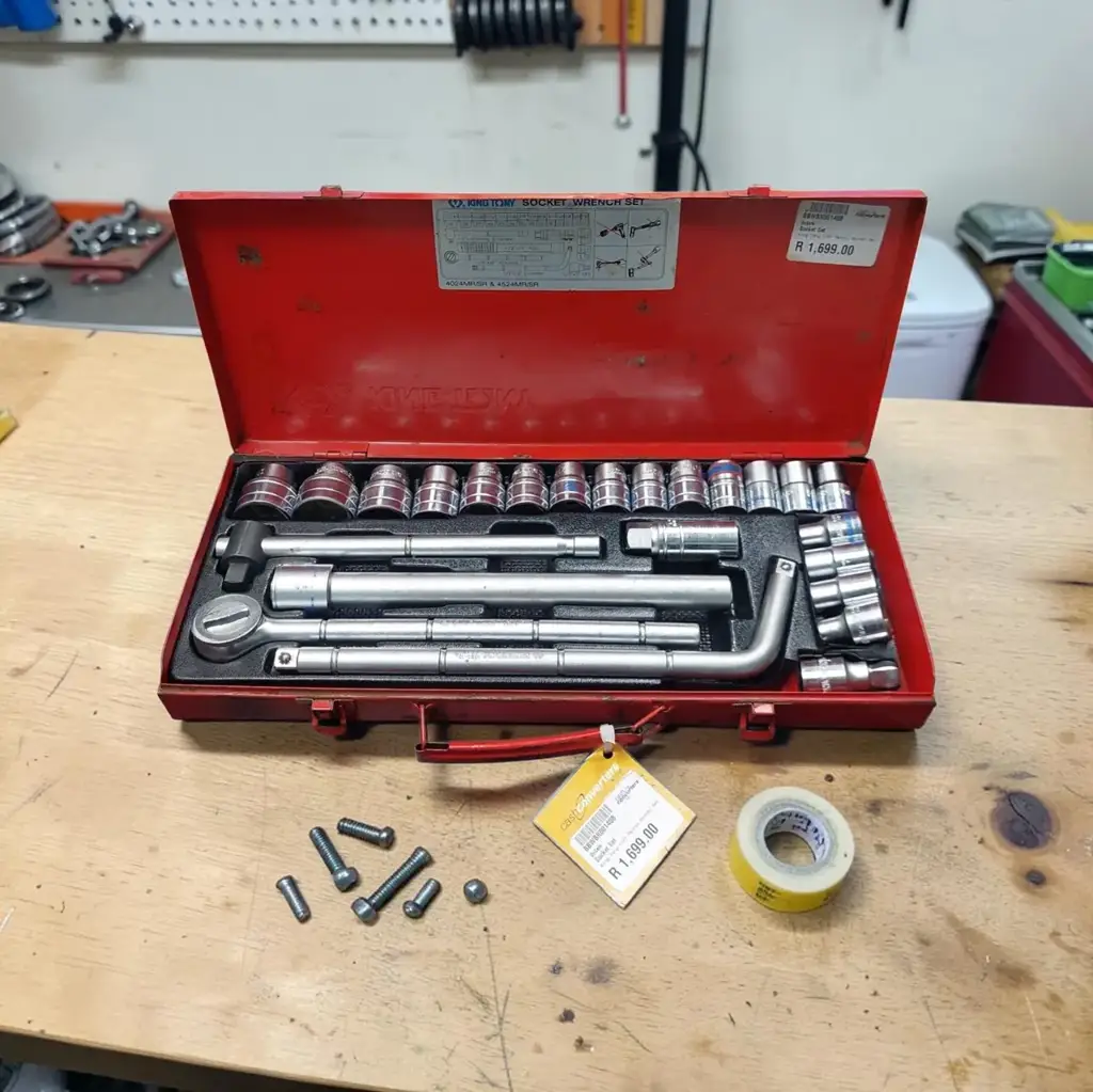 King Tony 1/2″ Metric Socket Set
