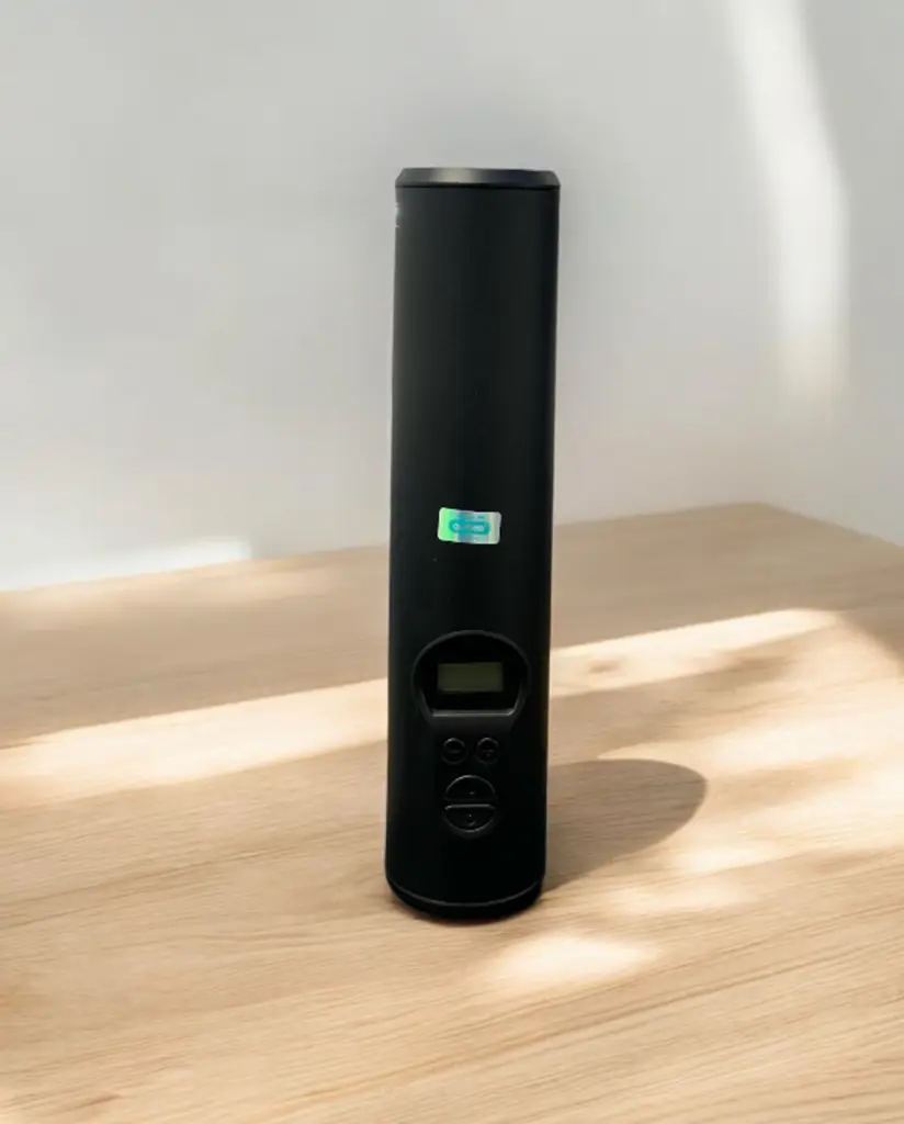 Aerbes Intelligent Wireless Inflation Pump - View 2
