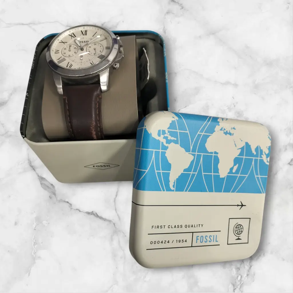 Fossil Fs4735
