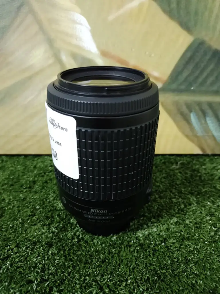 Nikon 55-200Mm Vr - View 2