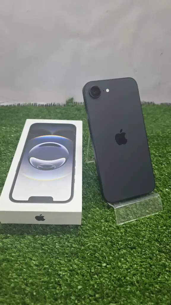 Iphone 16E 128Gb 100% Battery Health (Good As New) - View 2