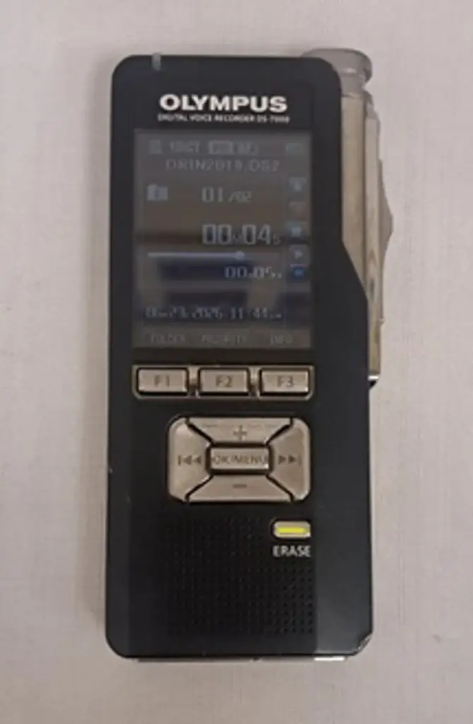 Olympus Ds-7000 Dictaphone Voice Recorder