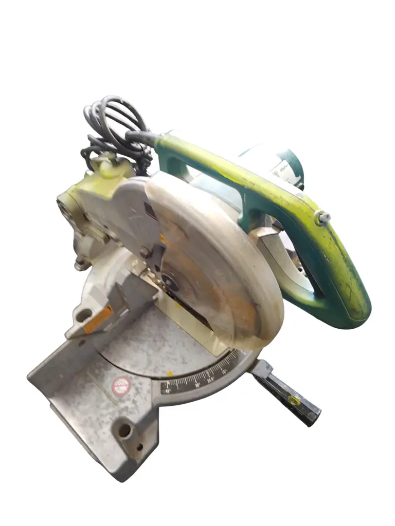 Makita 1650 Watts Mitre Saw