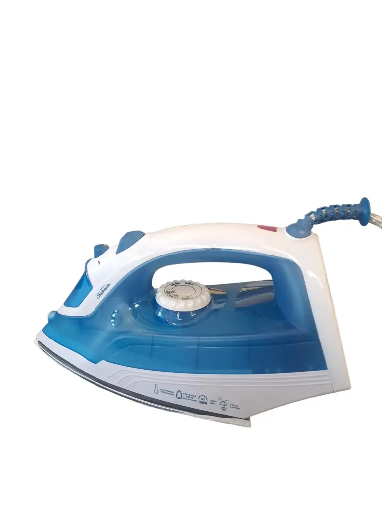 Sunbeam 1800W Steam Spray Iron - View 2