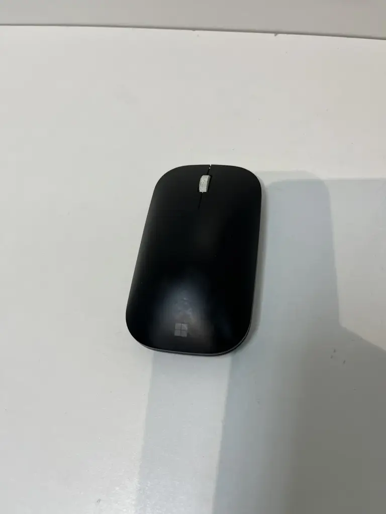 Microsoft Surface Mobile Mouse - View 3