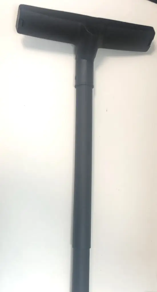 Bennett Read Tough 12 Wet-Dry-Blow Vacuum Cleaner - View 3