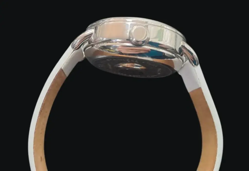Bergson Ladies Wristwatch - View 4