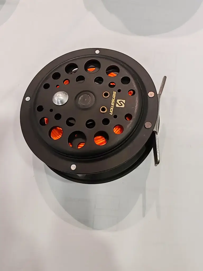 River Band Fishing Reel - View 2