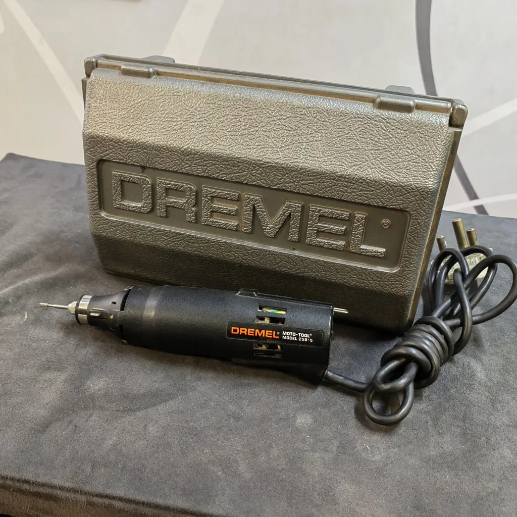 Dremel 258-5 Engraver