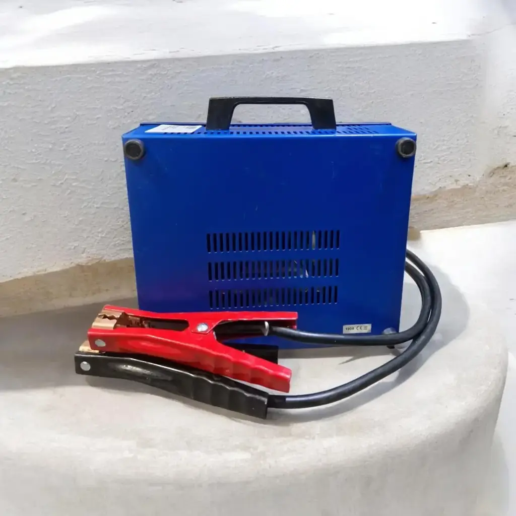 Dhc 500A2 Battery Tester - View 2