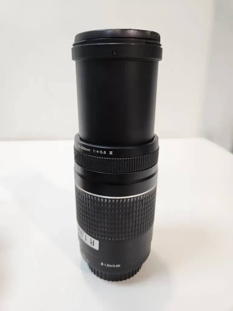 Canon Efs 75-300Mm 1:4-5.6 Iii Zoom Lens - View 4