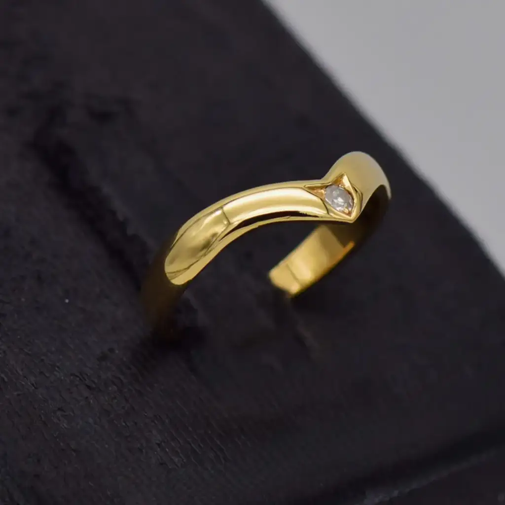 18ct Yellow Gold Dress Ring - View 2