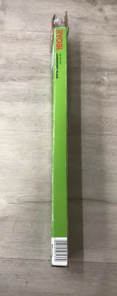 Ryobi Rm1640 Lawnmower Blade - View 2