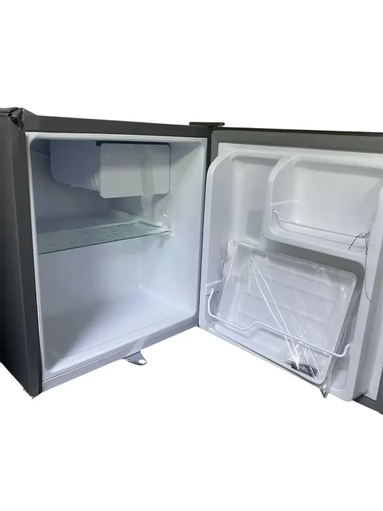 Mora Bar Fridge - View 2